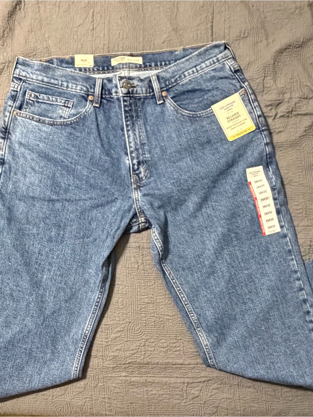 Levi's Light Blue Relaxed Fit Jeans